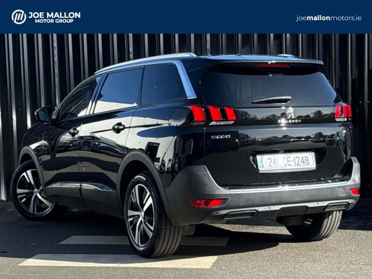 Peugeot 5008 1.2 Hybrid 136bhp E-DCS6 Allure - Image 2