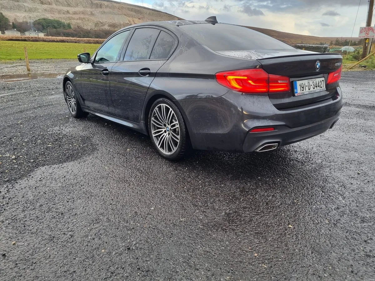 2019 BMW 520 D MSPORT - Image 4