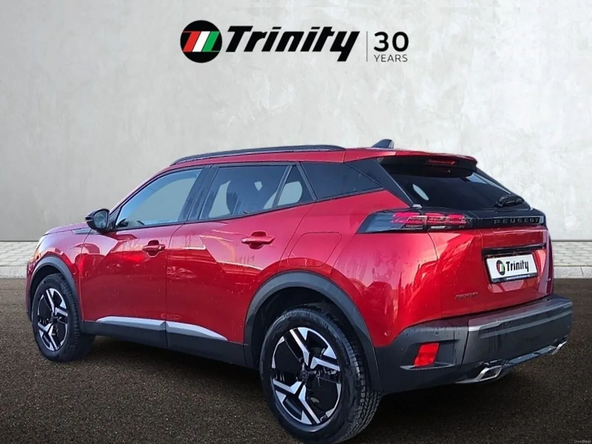 Peugeot 2008 ** DEMO HYBRID ** 110BHP ALLURE ** TR - Image 3