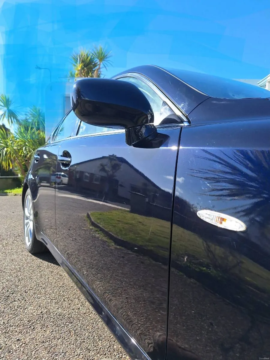 Lexus IS250 - Image 1