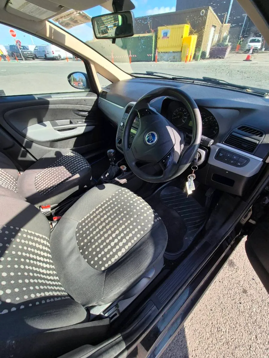 Fiat Punto - Image 2
