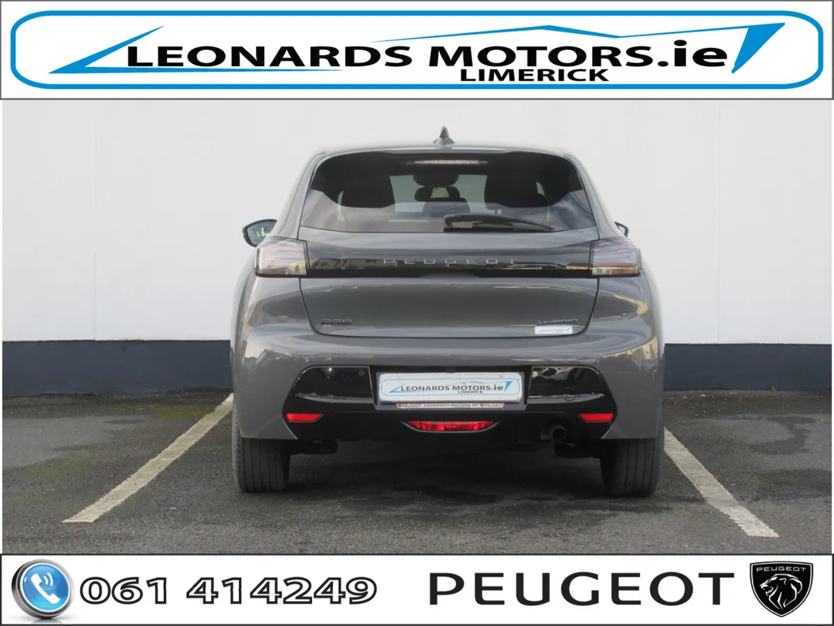 261 Peugeot 208 Allure Hybrid 110bhp *DEMO* - Image 4