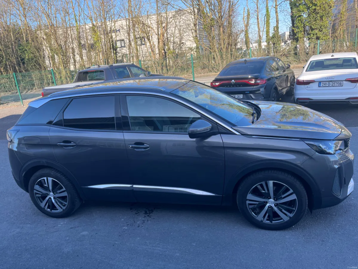 Peugeot 3008 Allure Auto 1.5L Diesel - Image 2