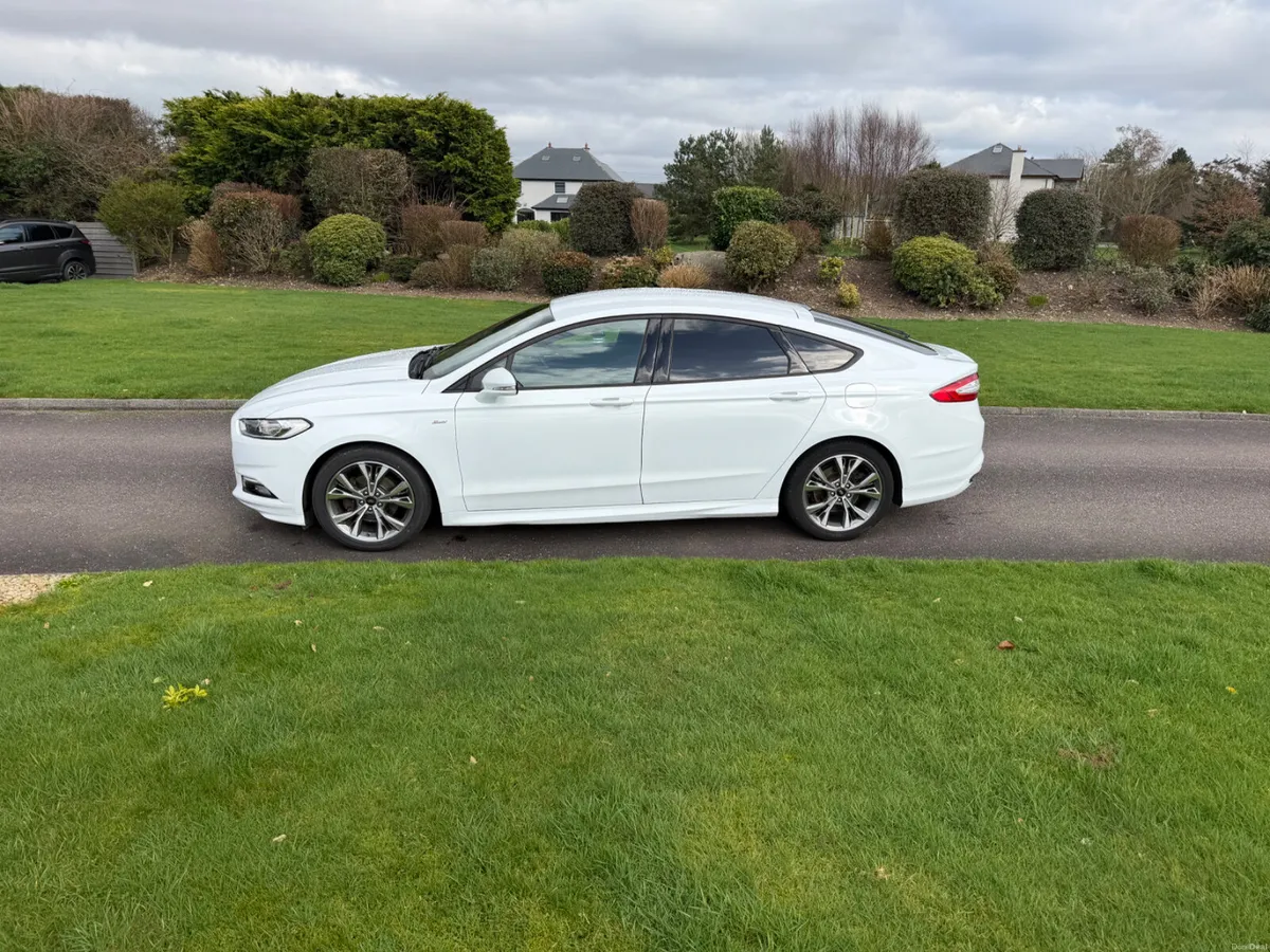 Ford Mondeo 2018 2.0 ST-Line - Image 2