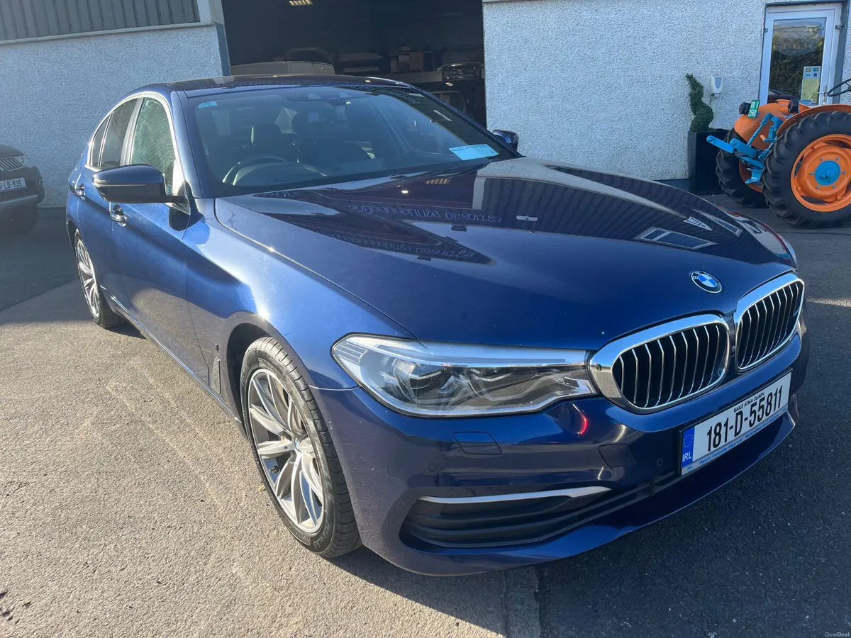BMW 5-Series 2018**530e** - Image 2