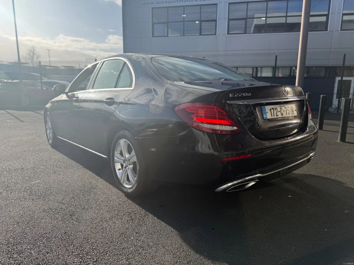 Mercedes-Benz E-Class 2017 - Image 4