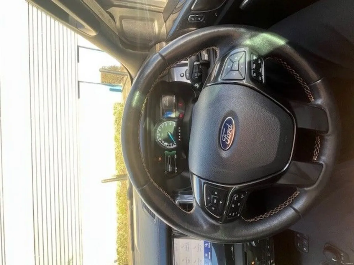 Ford Ranger 2021 - Image 2