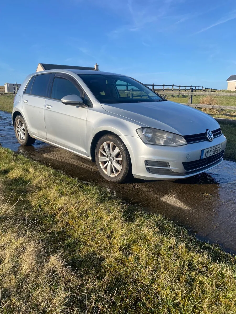 2013 Volkswagen Golf - Image 1