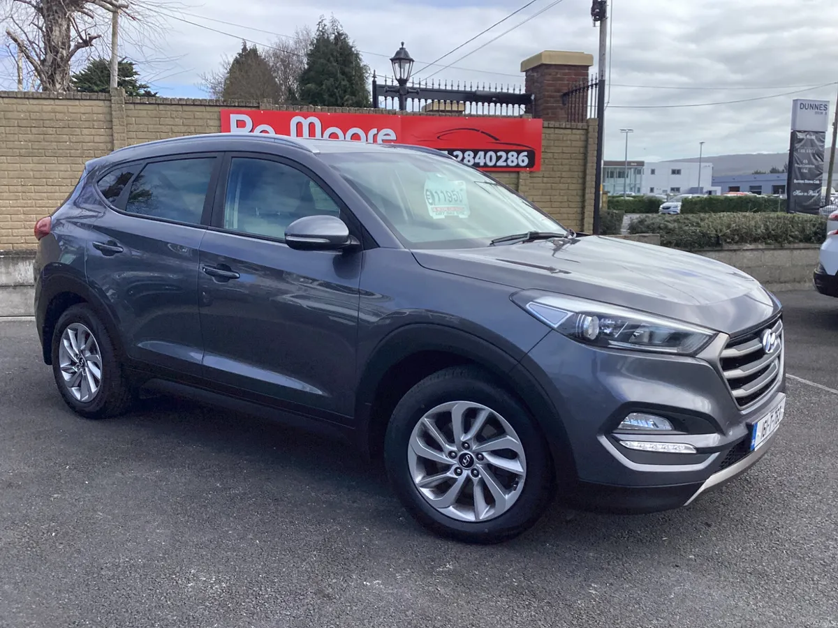Hyundai Tucson ** CAMERA * SAT NAV - Image 3