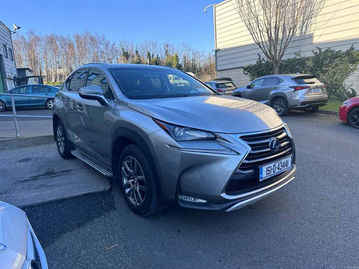 Lexus NX300H Executive 2.5 Hybrid 4WD, 2015 - Image 4