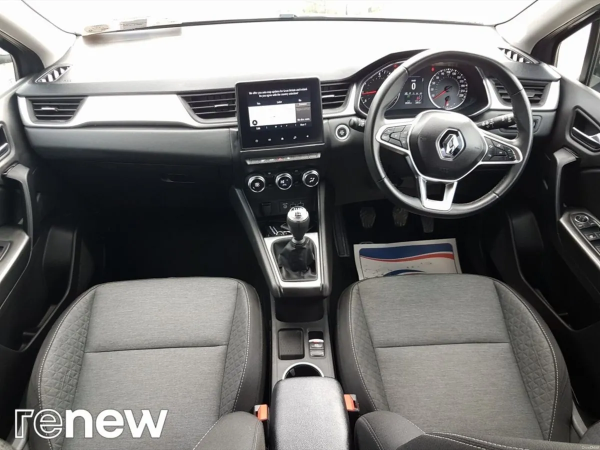 Renault Captur Iconic 1.0 TCe 90 Manual - Image 2