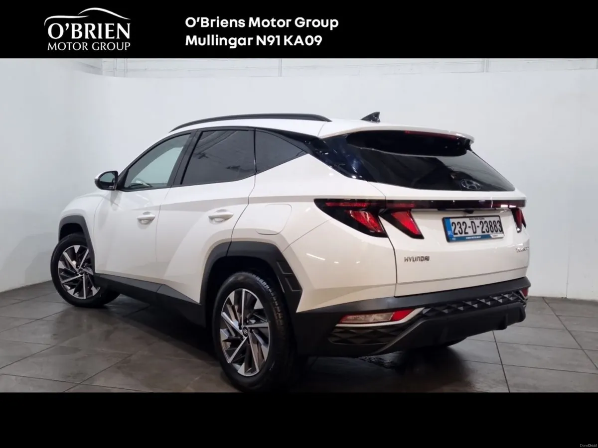 Hyundai Tucson 2WD Executive - Image 3