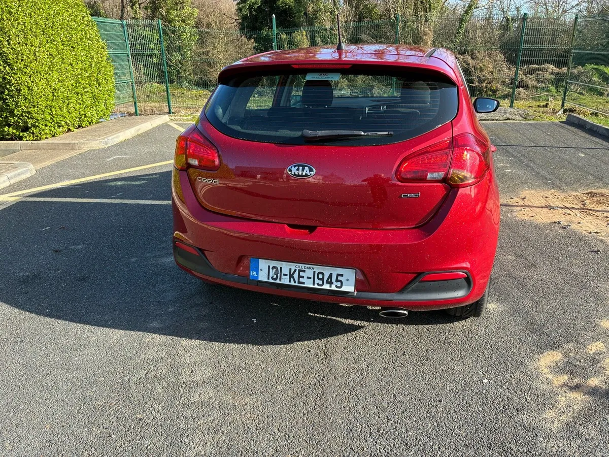 Kia ceed 2013  1.6 diesel test & tax low km157000 - Image 4