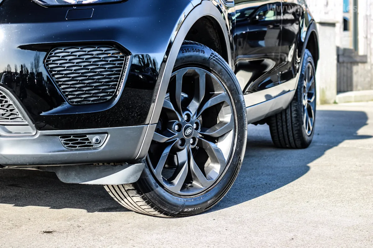 2019 LAND ROVER DISCOVERY SPORT - Image 3