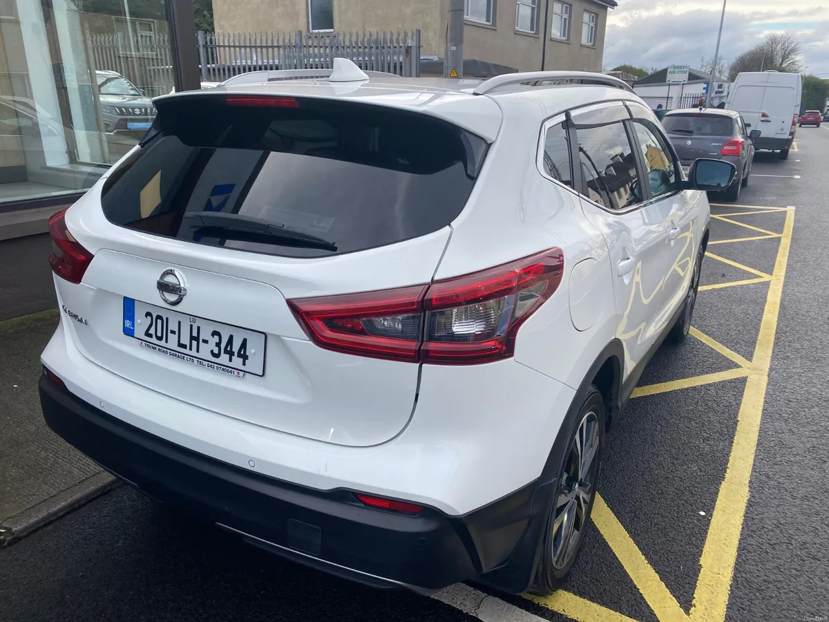 Nissan Qashqai 1.5 Dsl SVE 2020 - Image 4