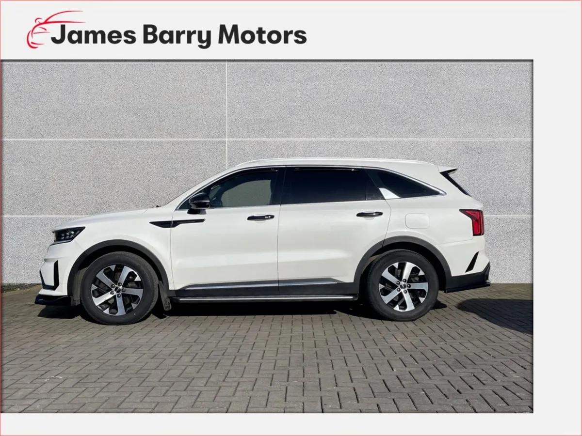 Kia Sorento ** ONLY 51K KLMS ** 2.2 K3 4X2 Diesel - Image 3