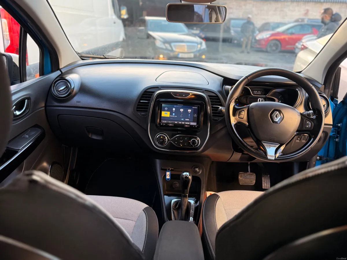 Renault Capture 2015 1.2 Automatic - Image 4