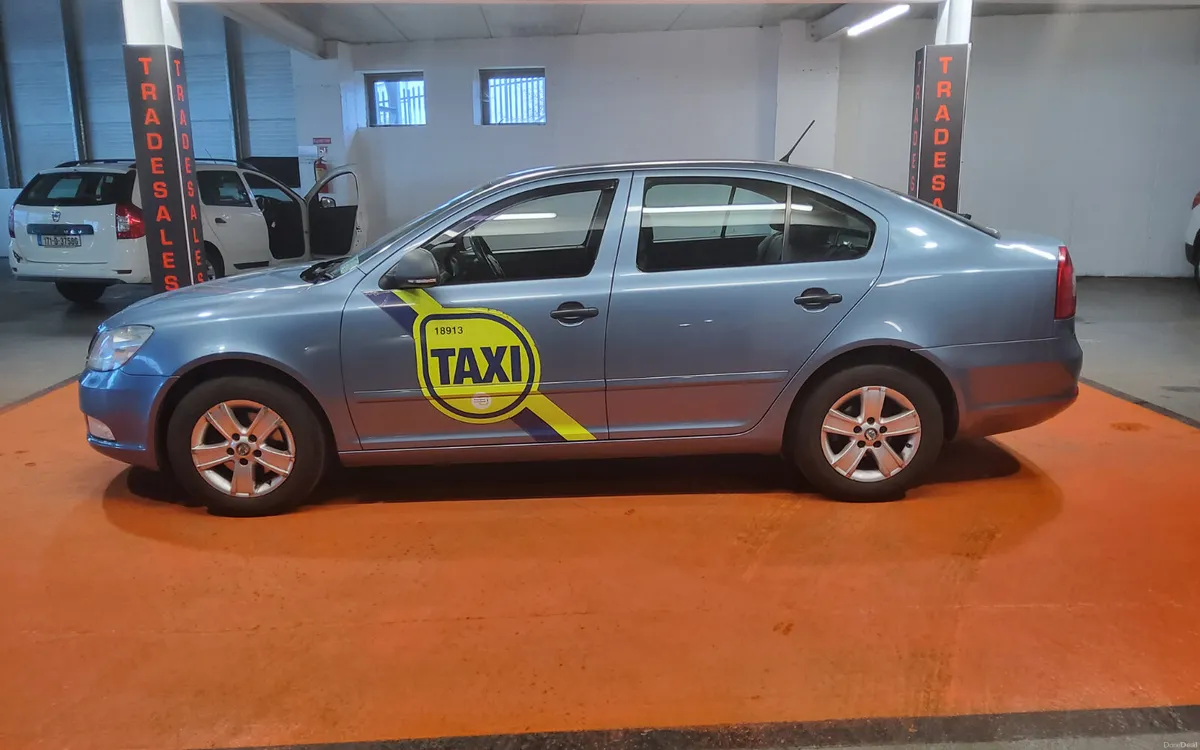 Skoda Octavia 2012 - Image 4