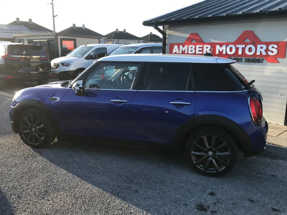 2018 Mini Cooper Automatic Petrol - Image 4