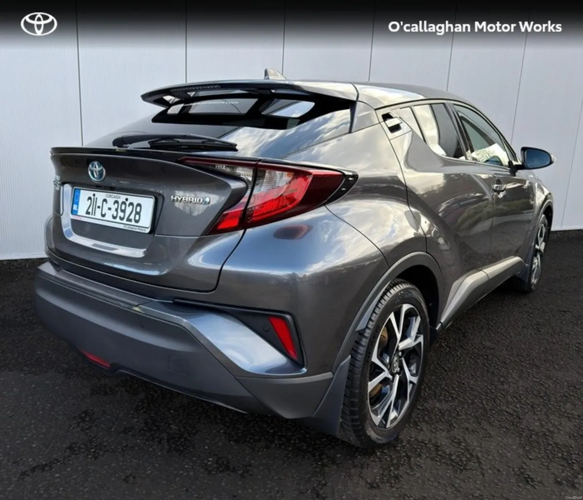Toyota C-HR 1.8 HYBRID SPORTMONO 4DR SPORT AUTO - Image 4