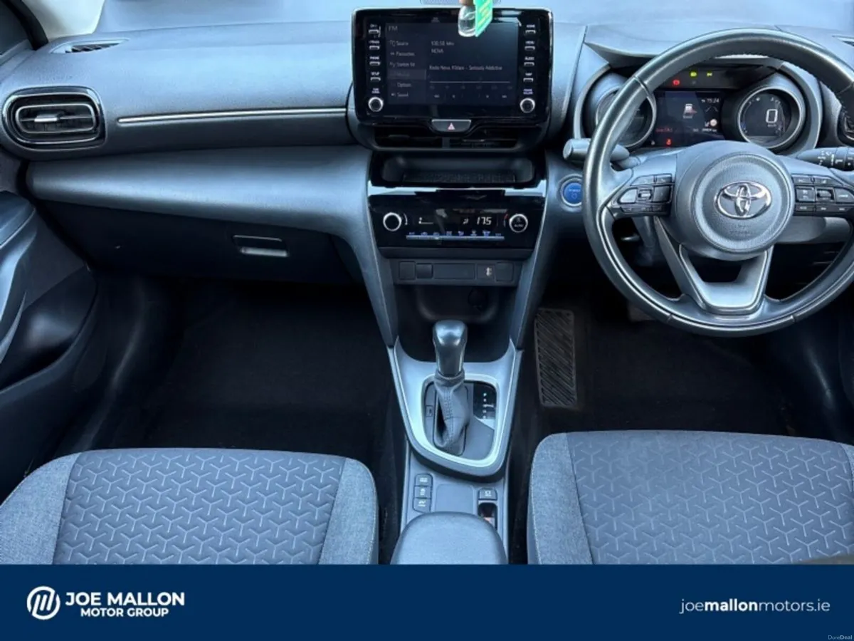 Toyota Yaris Cross 1.5 Hybrid CVT Luna - Image 4