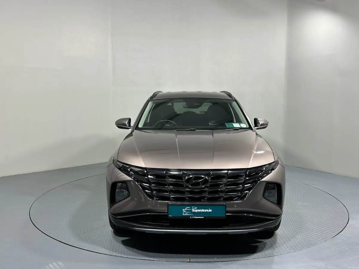 Hyundai Tucson Executive Plus Hybrid 212 - Image 2