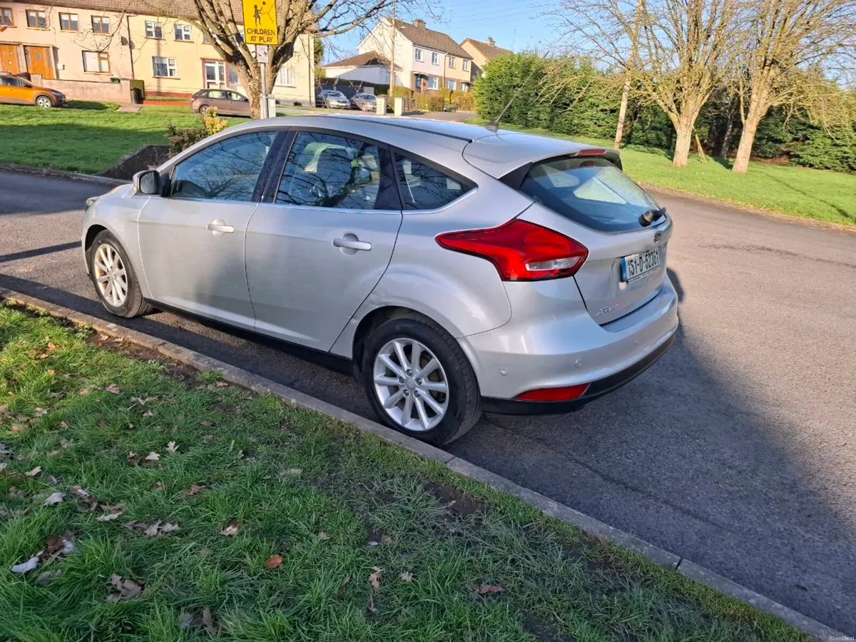 Ford Focus - Image 4