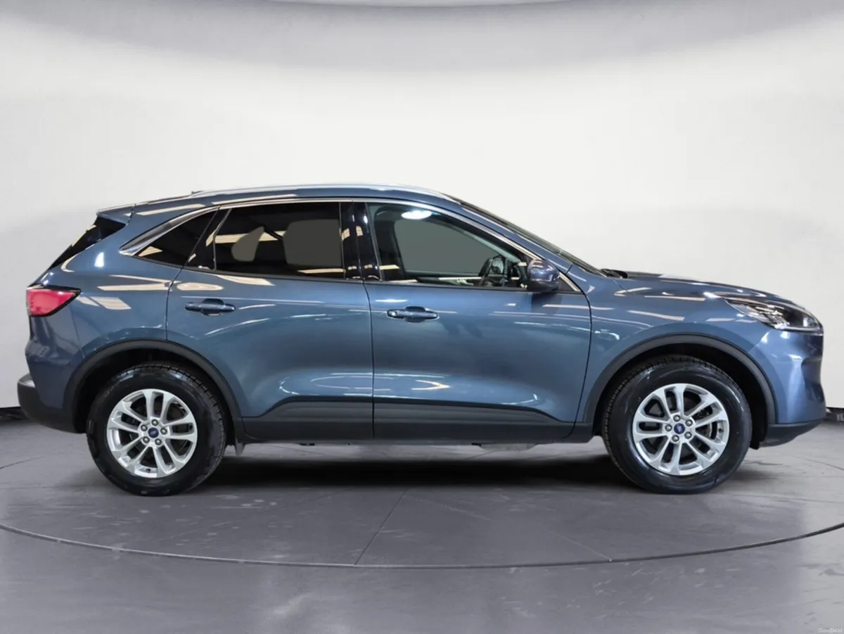 Ford Kuga TITANIUM 2.5 PHEV 225 S6.2 CT 4DR - Image 4