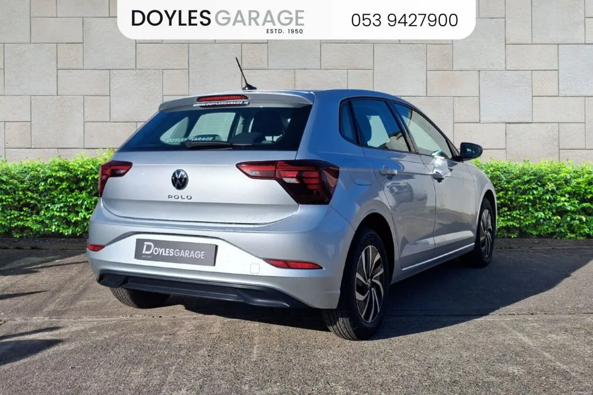 Volkswagen Polo Life 1.0 TSi Petrol 95bhp - Image 4