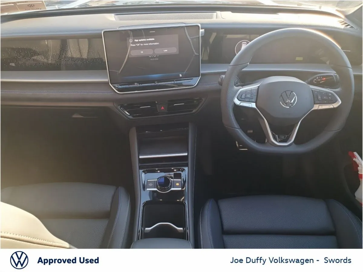 Volkswagen Tayron 1.5 TSI 204PS Style PHEV DSG - Image 3