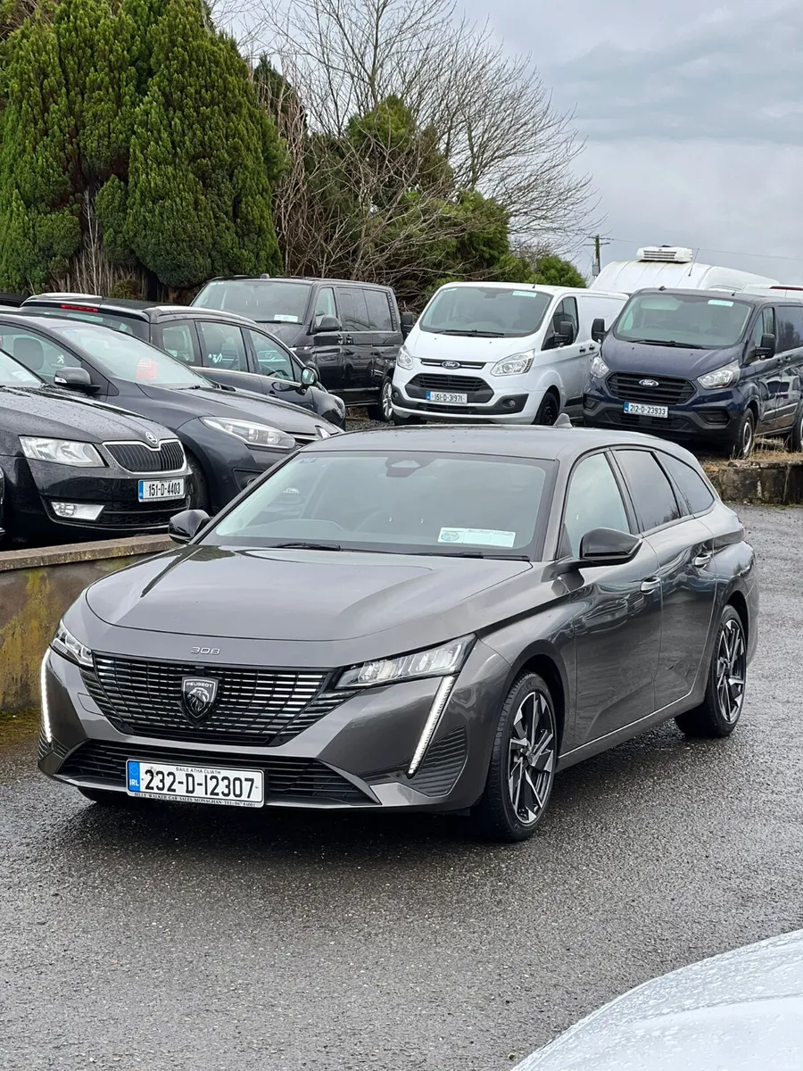 Peugeot 308 2023 - Image 2