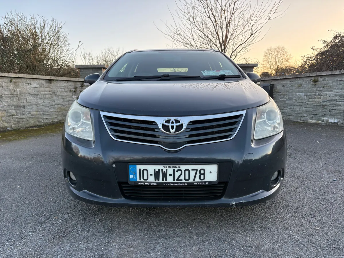 Toyota Avensis 2010 Estate !!!Full SH!!! Just NCTd - Image 2