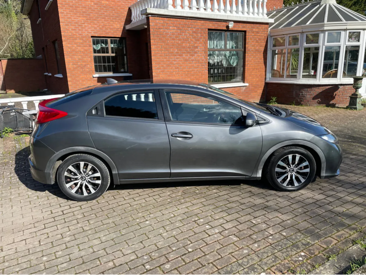 Honda Civic 1.6 I DTEC SE-T 5DR - Image 3