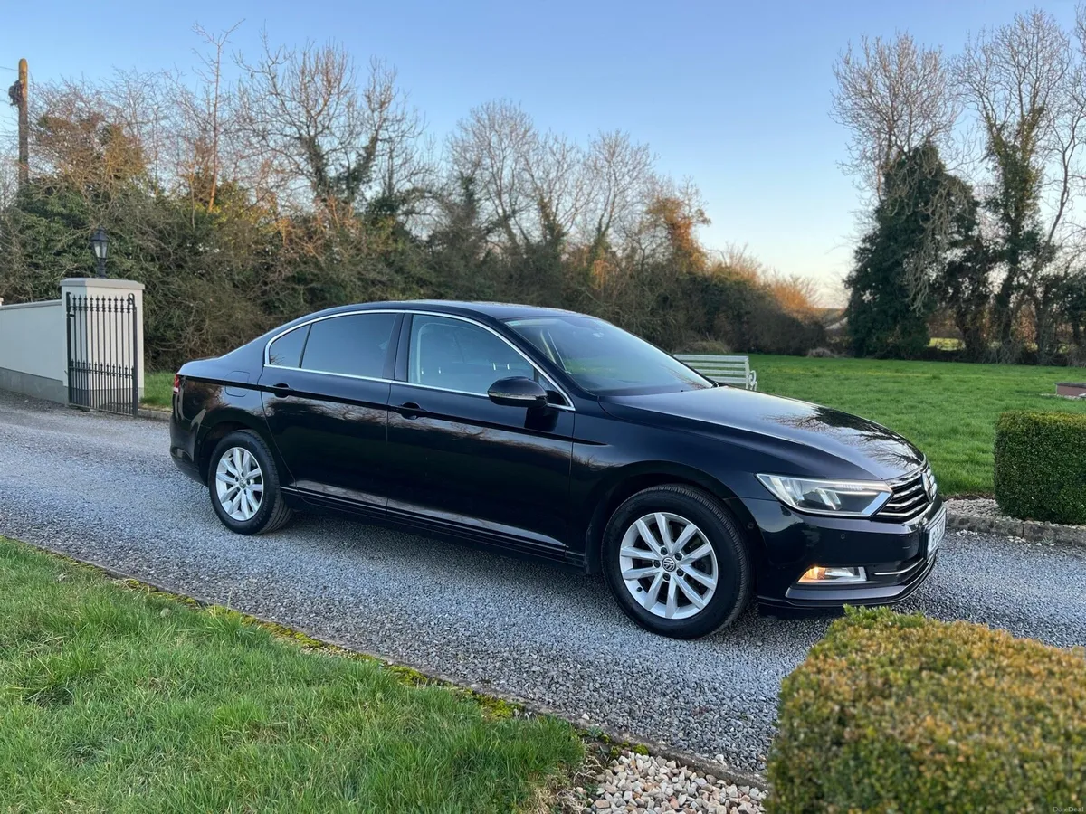 Volkswagen Passat Automatic DSG 1.6 2016 - Image 1