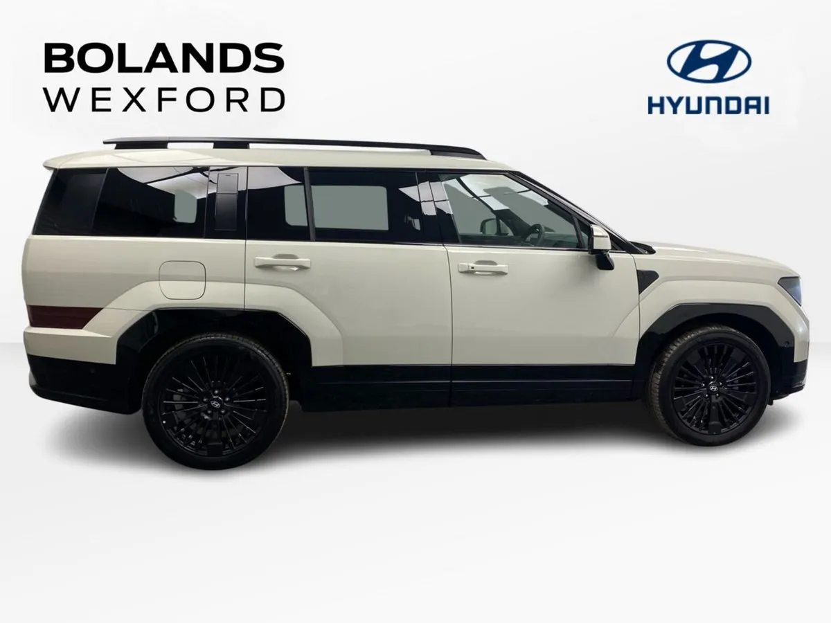 Hyundai Santa Fe 1.6 PHEV 4WD Premium Calligraphy - Image 4