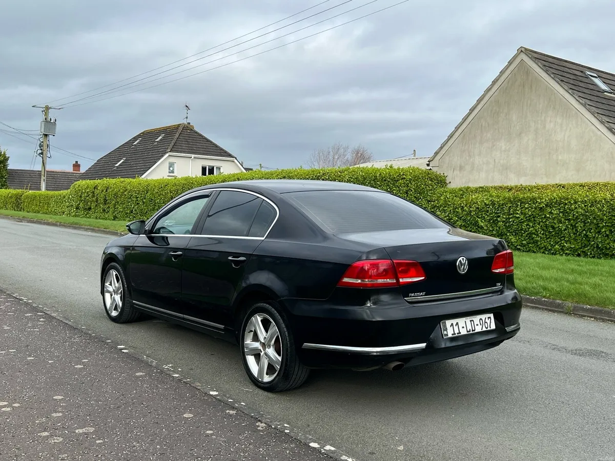 2011 Volkswagen Passat 1.6 Diesel NCT 7/26 and TAX - Image 4