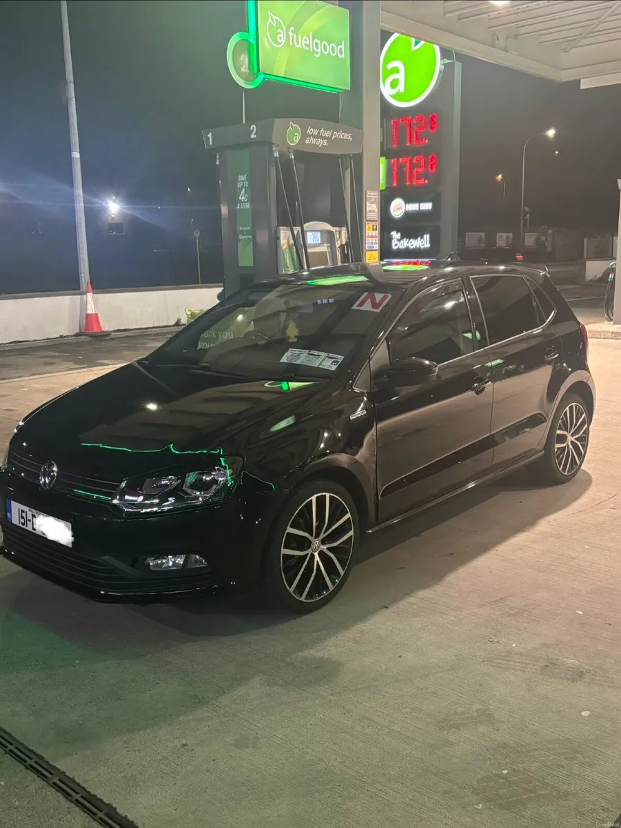 Volkswagen Polo 2015 - Image 1