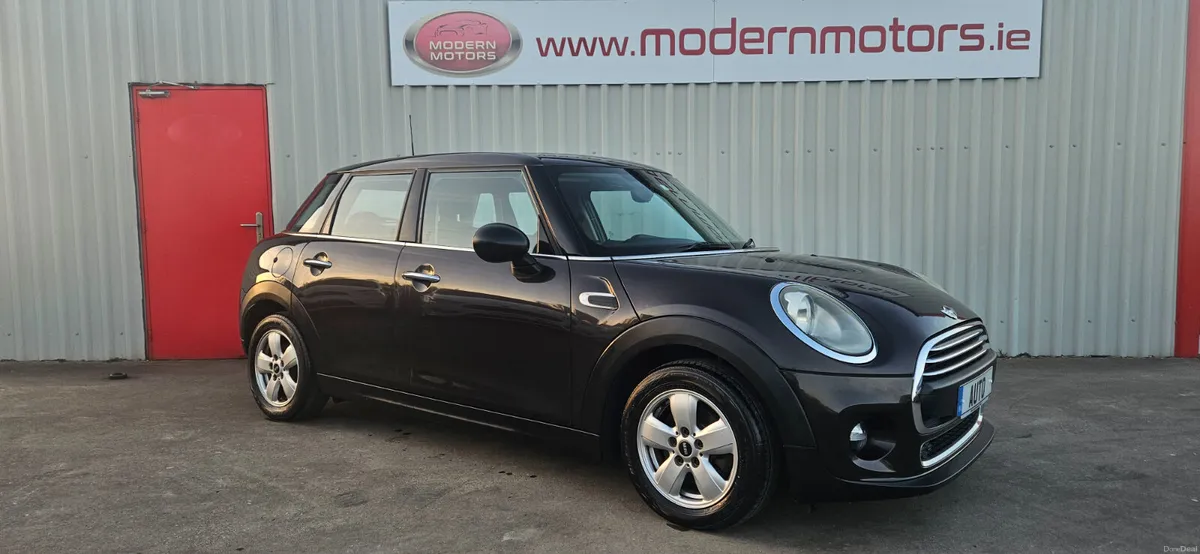 Mini Cooper automatic 1.2 petrol 5dr low kms - Image 4