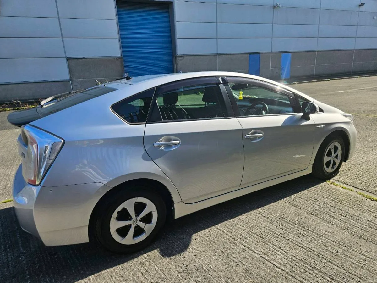 132 Toyota prius for sale - Image 1