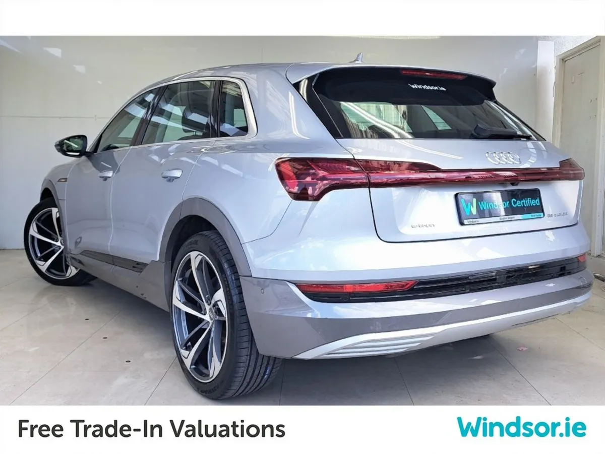 Audi e-tron Technik 55 Quattro 11kW Charger  55 40 - Image 3