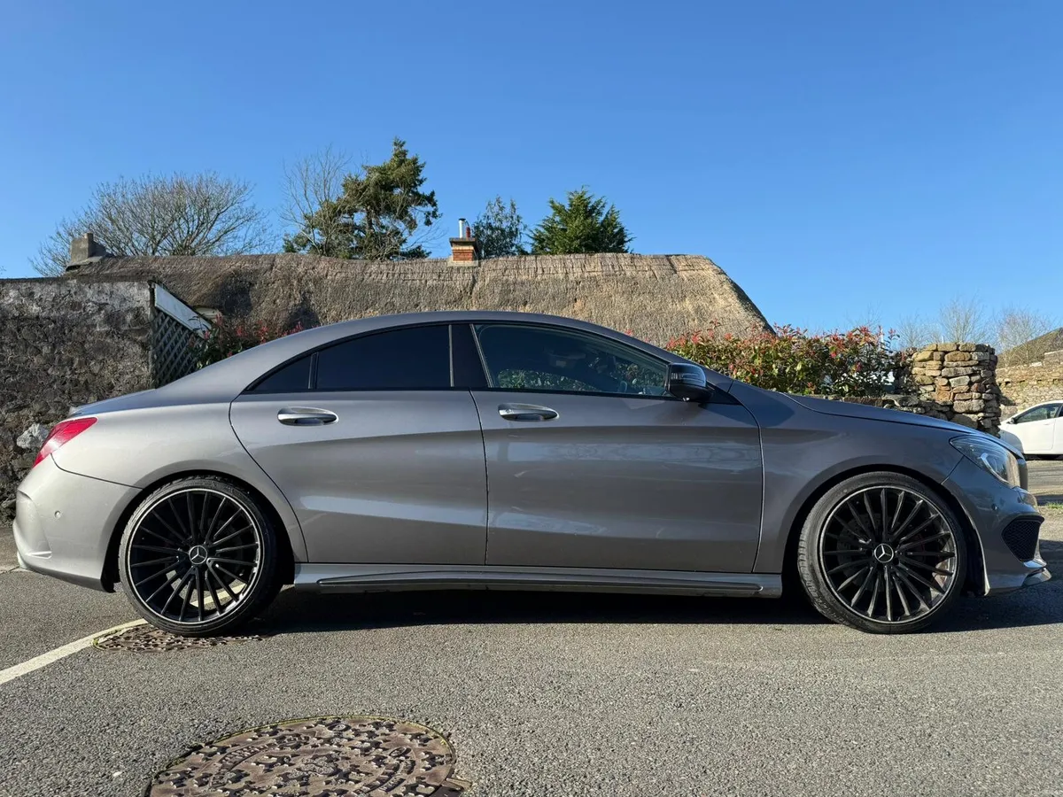 Mercedes CLA 220 AMG - Image 4