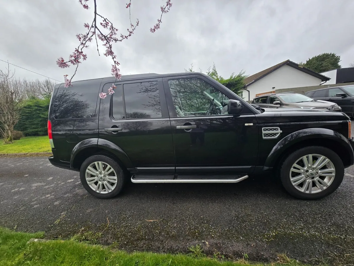 Land Rover Discovery 2013 - Image 3