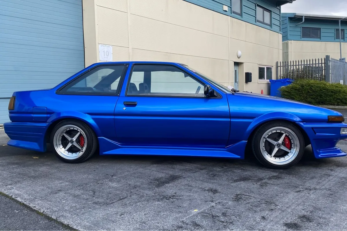 Ae86 1983 trueno twincam - Image 1