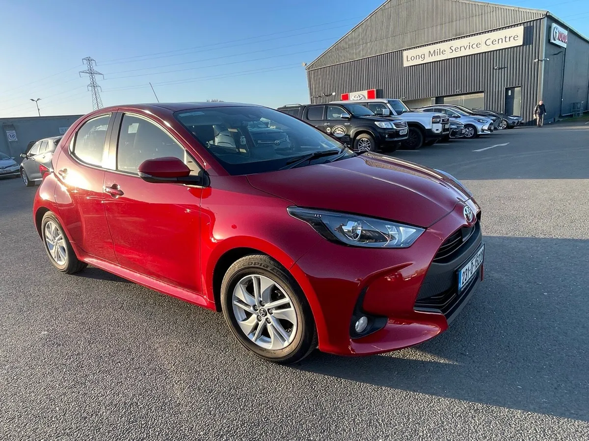Toyota Yaris - Image 2
