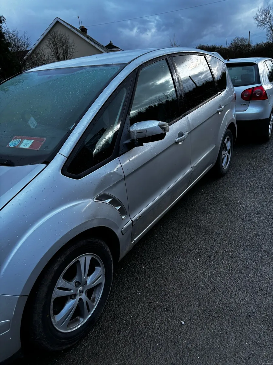 Ford s max 7 seater - Image 1