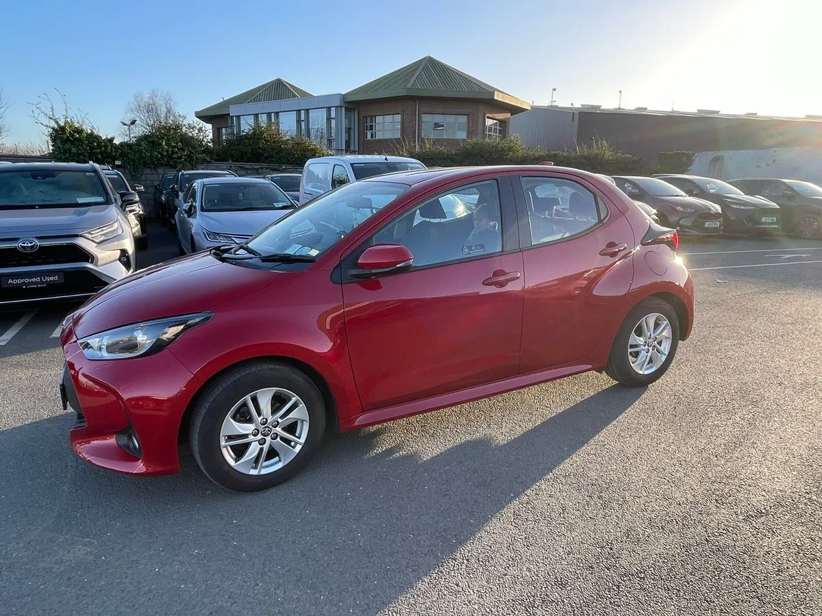 Toyota Yaris - Image 4
