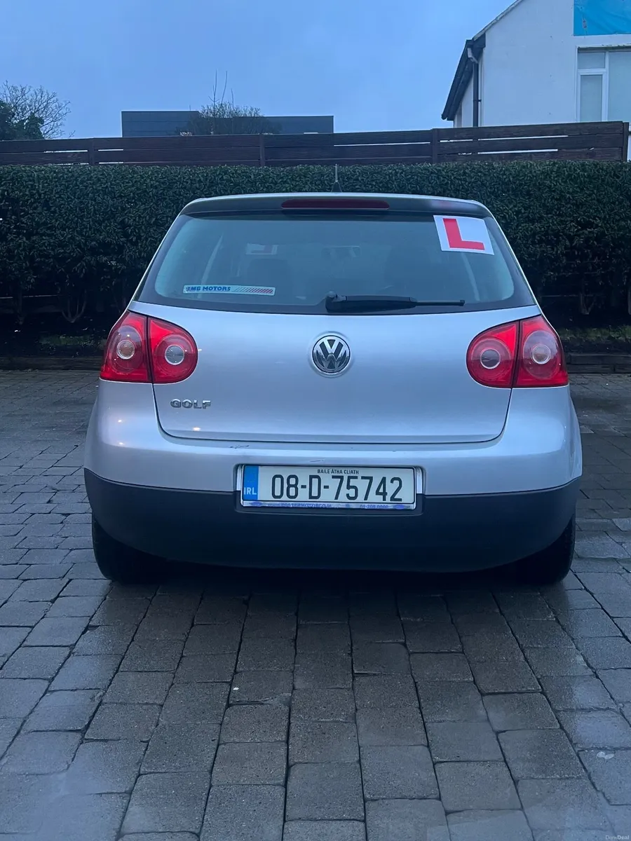 Volkswagen Golf 2008 - Image 1