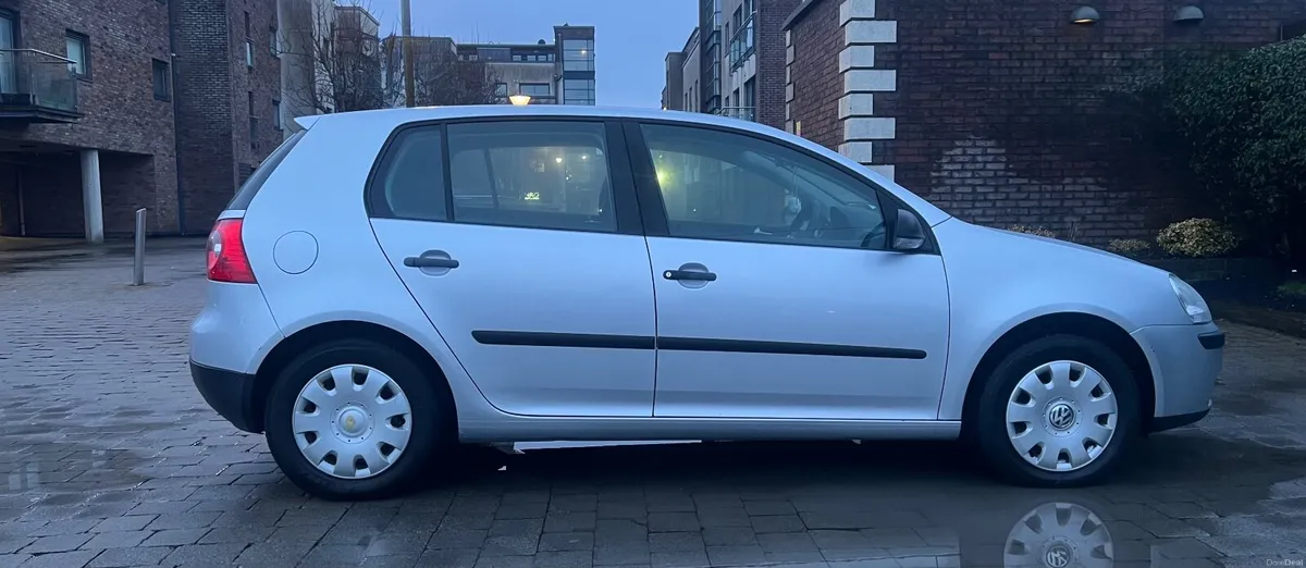 Volkswagen Golf 2008 - Image 4