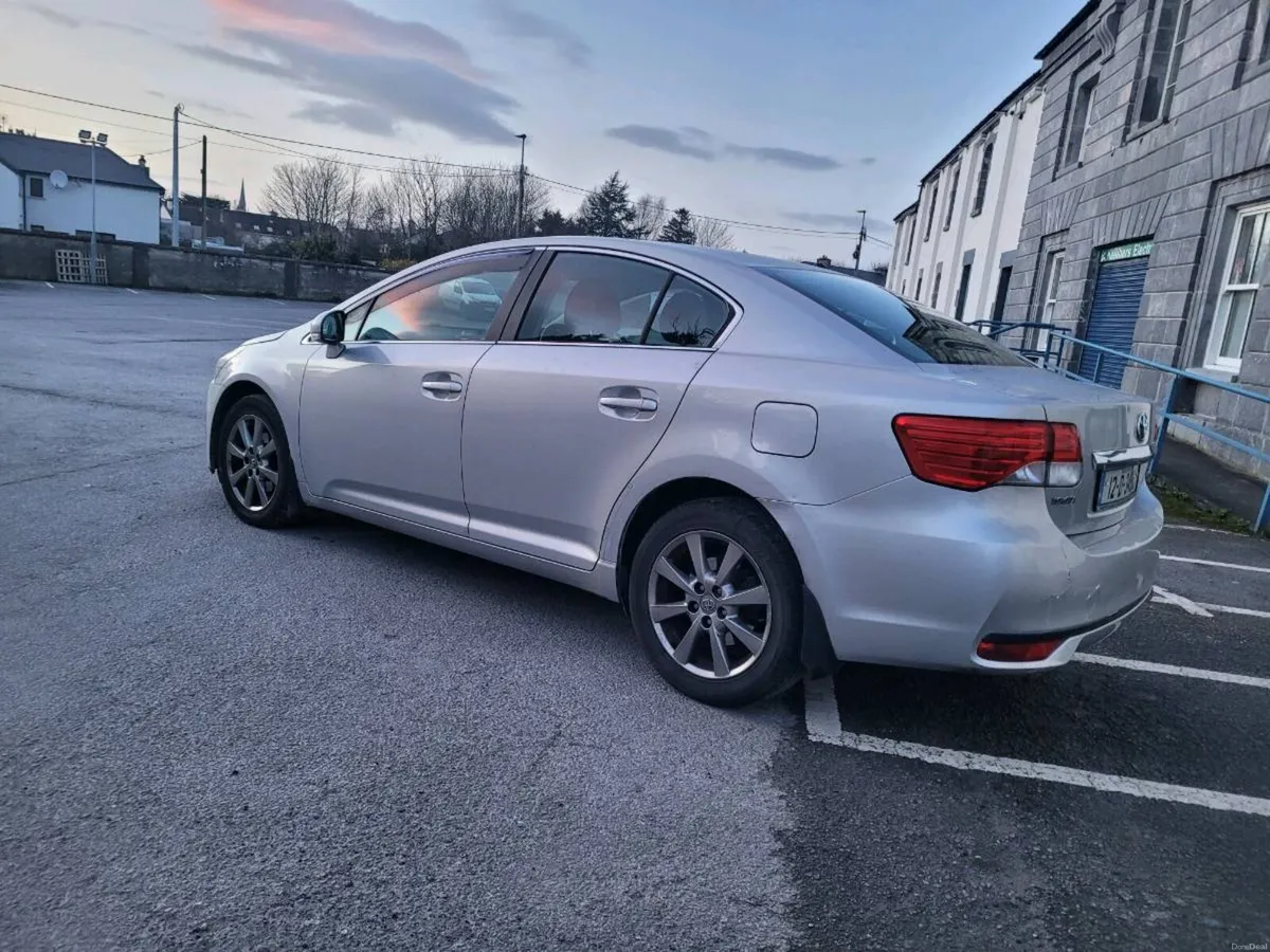 2012 TOYOTA AVENSIS 2.0 D4D AURA MODEL. - Image 4