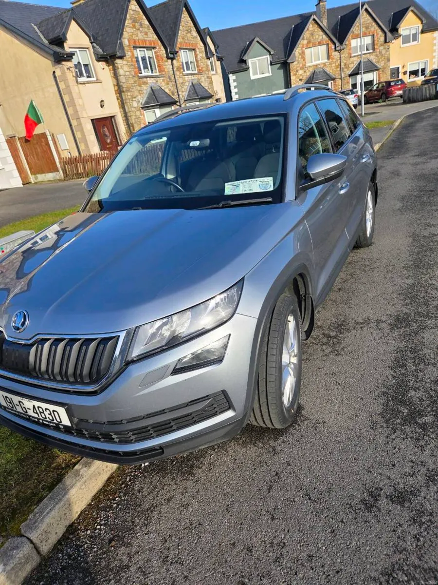 SKODA KODIAQ 2.0 TDI SE TECHNOLOGY 15 150PS 5DR AU - Image 2